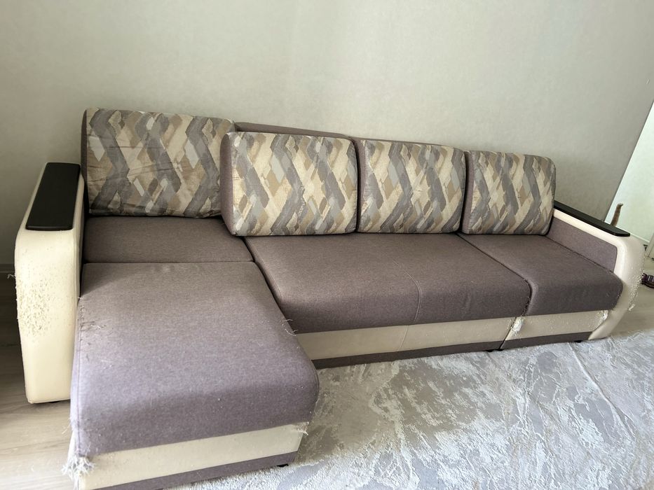 Диван для реставрации