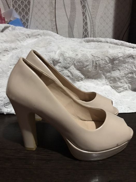 Туфли лакированный