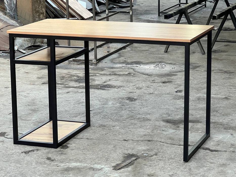 Kopyuterni stol loft