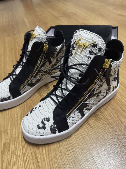 giuseppe zanotti noi marimea 44