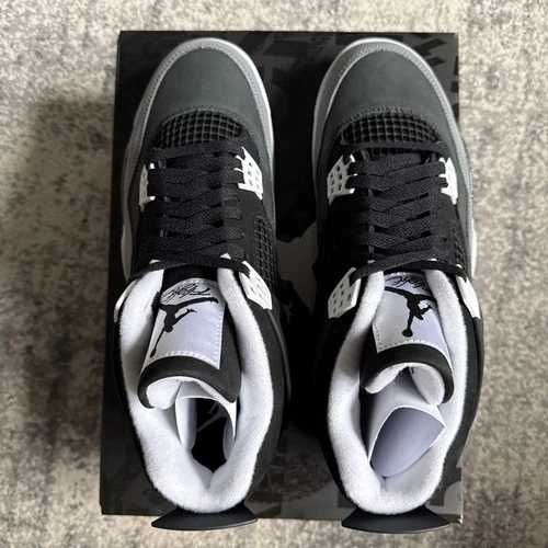 Sneakers Jordan4 Fear cu eticheta (nu Nike, Gucci, Adidas, Balenciaga)
