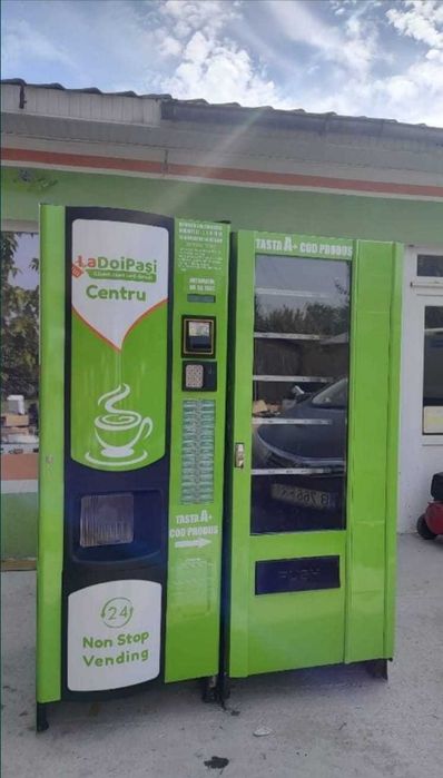 Automate vending  de cafea și băuturi reci