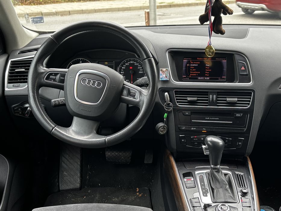 Ауди Q5 2.0 TDI 170hp.