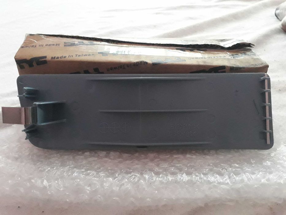 Рефлектор в предна броня Golf 3