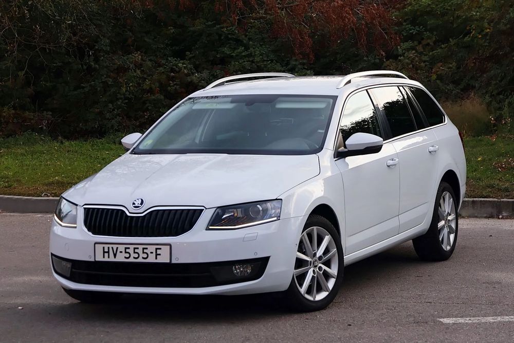 Skoda Octavia 1.6 TDI-Bi Xenon/Navi mare/Euro6 fara Ad Blue/2016