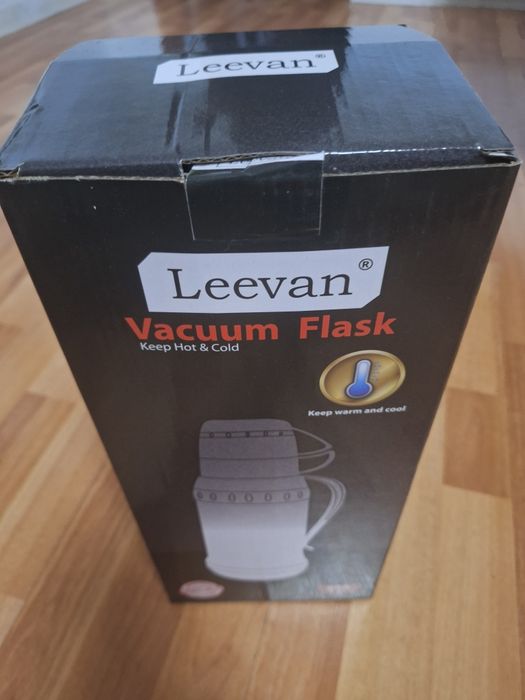Классический термос LEEVAN 1.8л