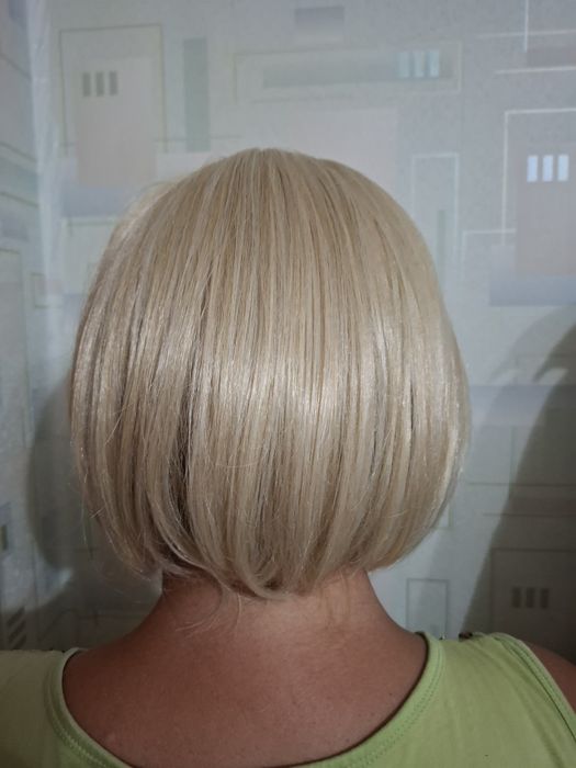 Парик стрижка каре