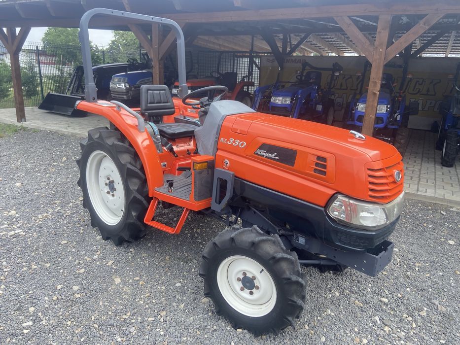 Tractor Japonez Kubota KL330, 4x4, 30 cp, An 2004