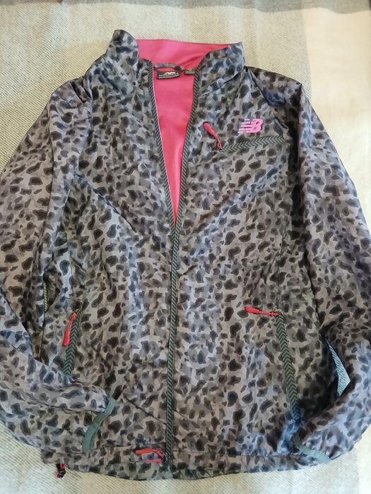 Пролетно  яке New Balance