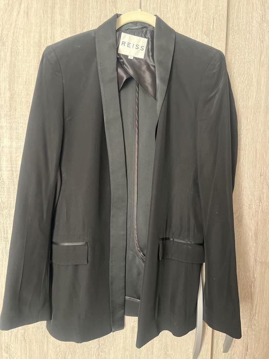Дамско сако на Reiss
