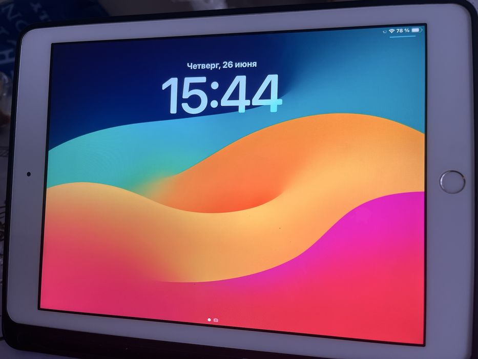 Ipad(6поколения)