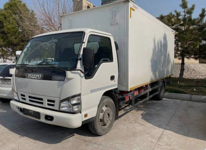 Izuzi сотилади nqr 71pl 2021 срочно сотилади