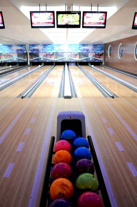 6 piste bowling - echipament complet - QUBICA AMF in perfecta stare