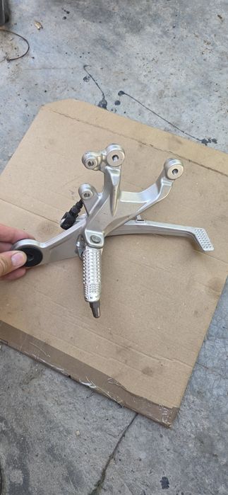 Suport scarita partea stanga bmw s1000rr 7728308. Levier frana bmw