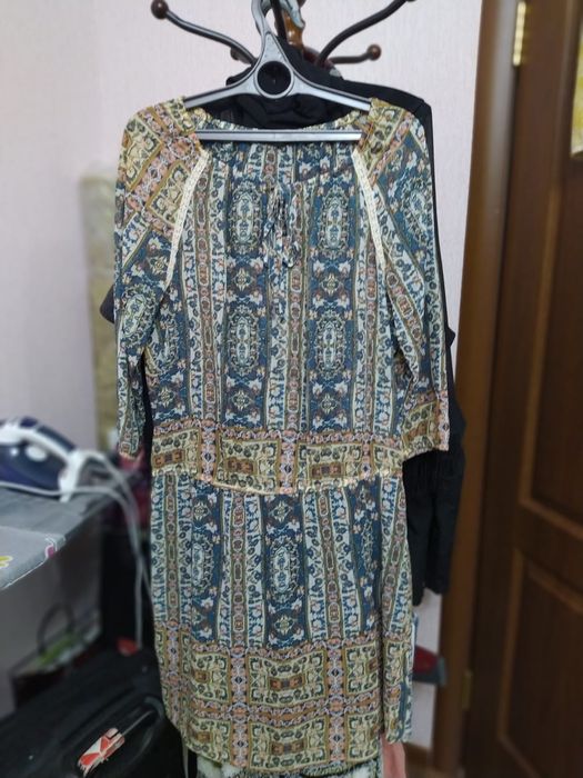 Платья, брюки разные не дорого