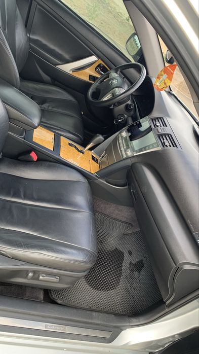 Продам автомобиль Toyota Camry