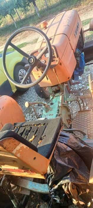 Vand tractoras fiat