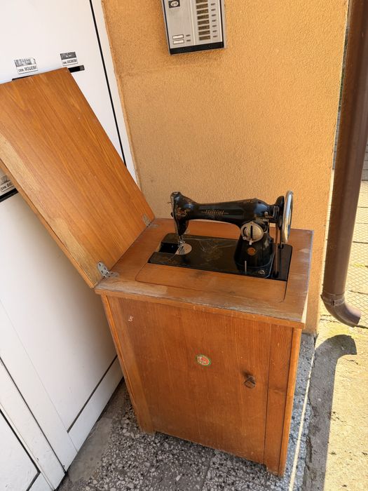 Стара шевна машина 15евро