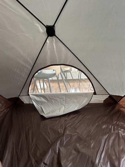 Cort de plaja nou, perfect pentru vara!