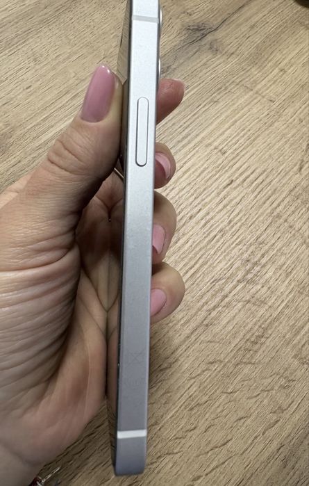 Vand sau schimb iphone 12 mini