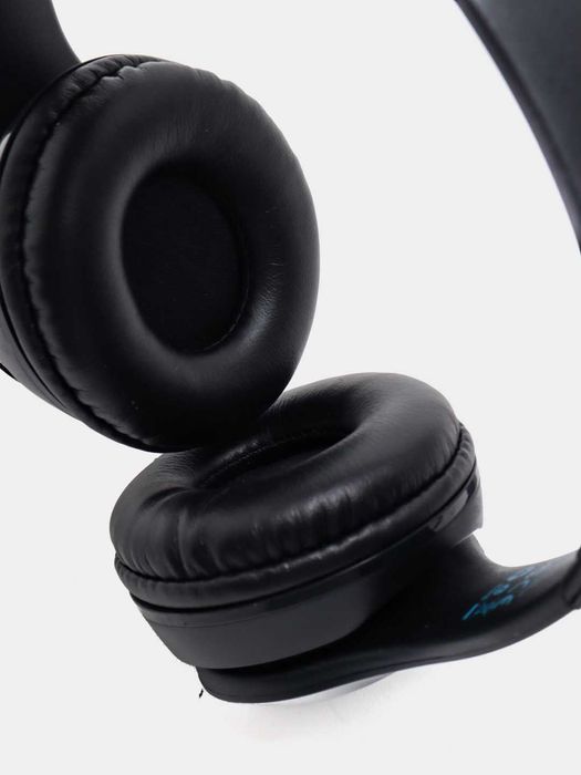 Беспроводные накладные наушники Borofone BO4