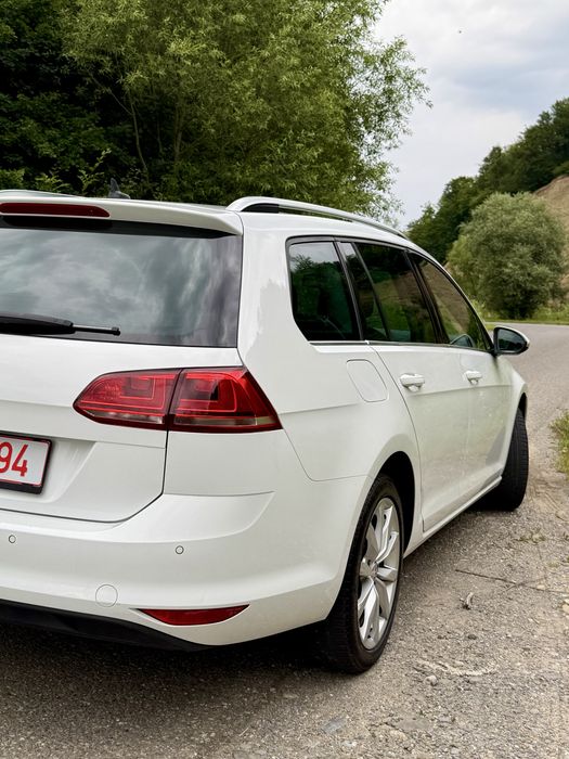 Volkswagen Golf VII Variant Highline 2.0 TDI 150 CP