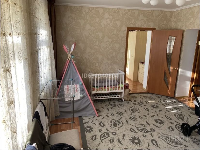 Продам два дома/новый базар