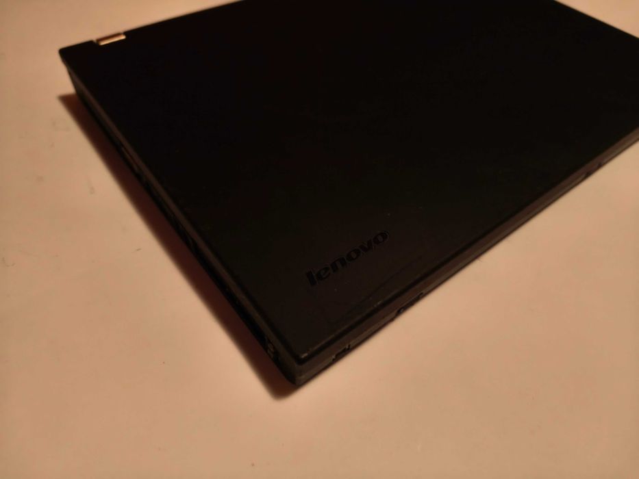 Лаптоп lenovo t400