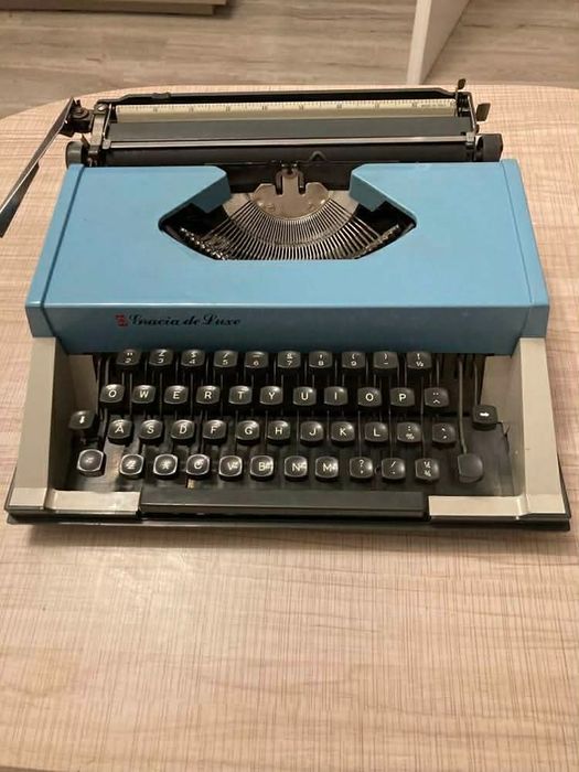 Mașină de scris Garcia de Luxe (Made in Italy)1963 NOUĂ / NEUTILIZATĂ
