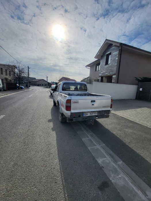 Vand mazda bt 2000