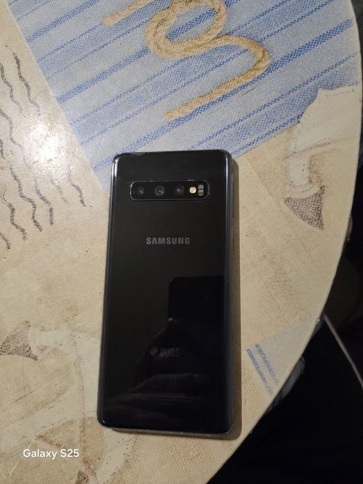 Samsung Galaxy S10