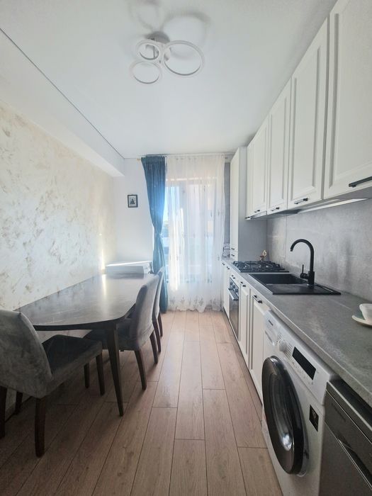 Apartament doua camere de vanzare,bloc nou
