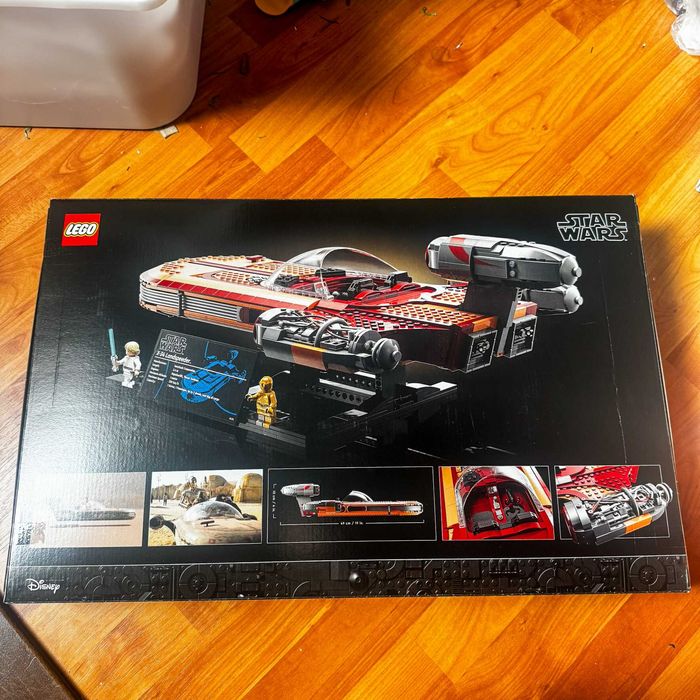 LEGO Star Wars - Luke Skywalker's Landspeeder (75341)