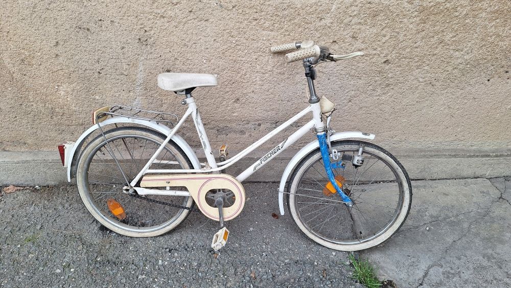 Vand BICICLETA de copii  roata de 20"
