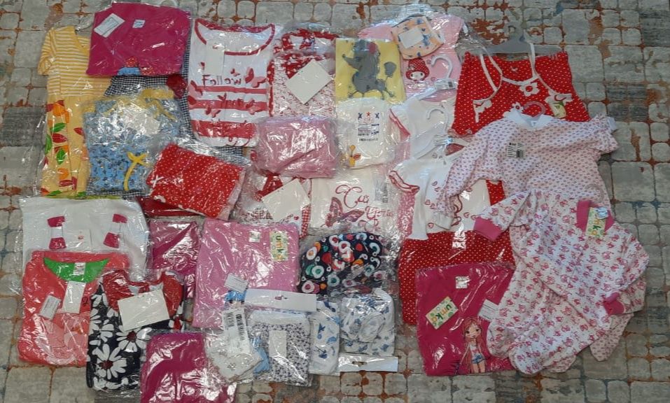 Распродажа детской одежды для девочек.