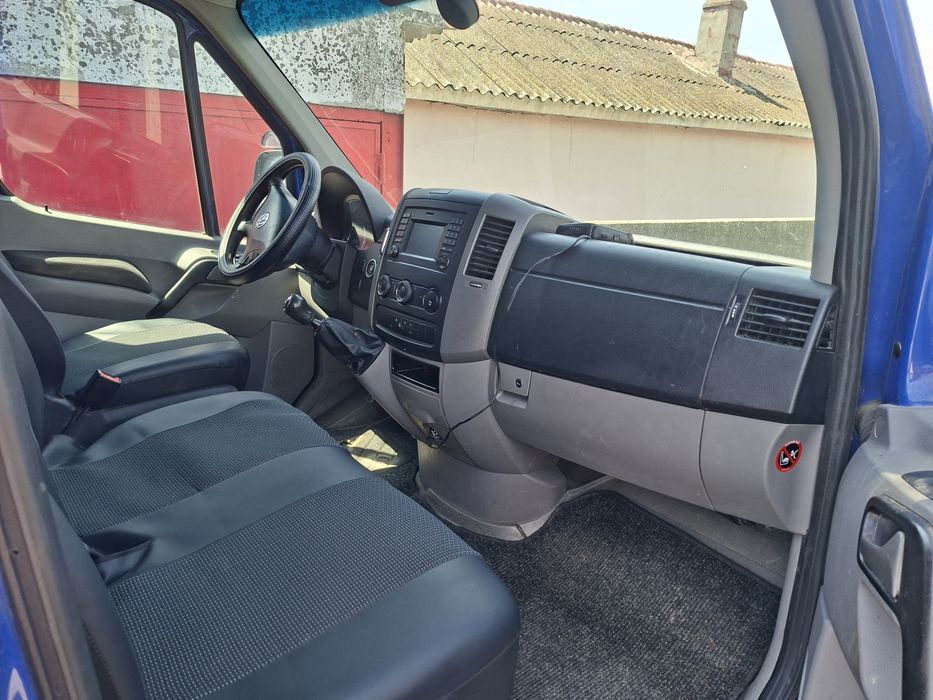 VOLKSWAGEN Crafter 2016 — imagine 4