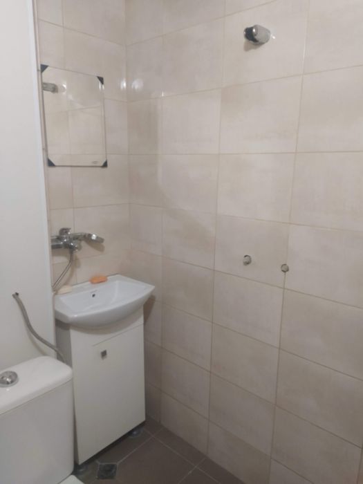 Дава се под наем Едностаен апартамент в Русе, Дружба 1 - 40 кв.м за 260 € - Снимка #1