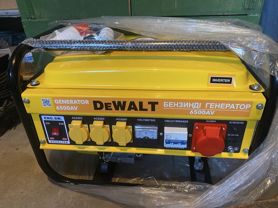 Бензиновый генератор