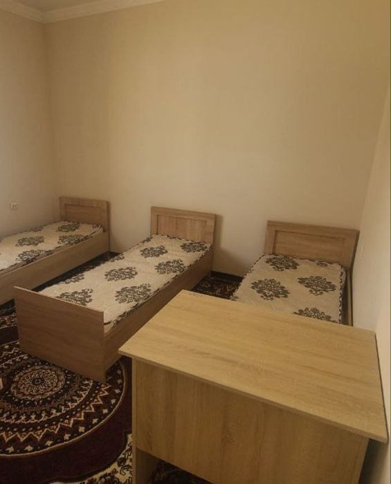 Satkak MFYda 8 sotixli, 7 xonali yangi remontli uy sotiladi