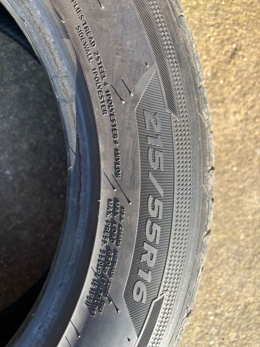 Vând cauciucuri Hankook 215.55.16 vară