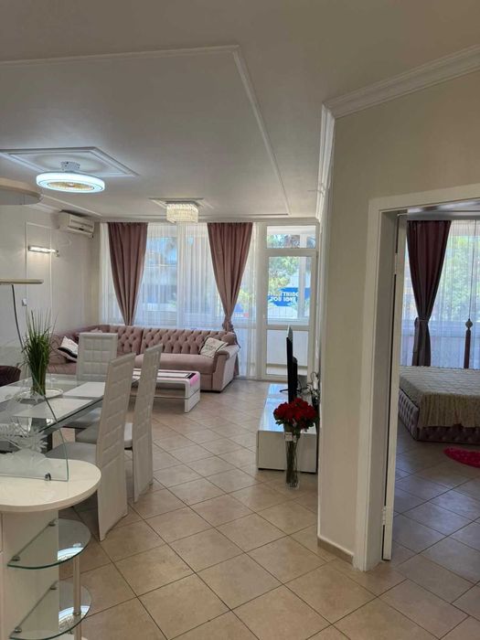 Продава се Тристаен апартамент в к.к. Слънчев бряг - 74 кв.м за 1609 €/кв.м - Снимка #10