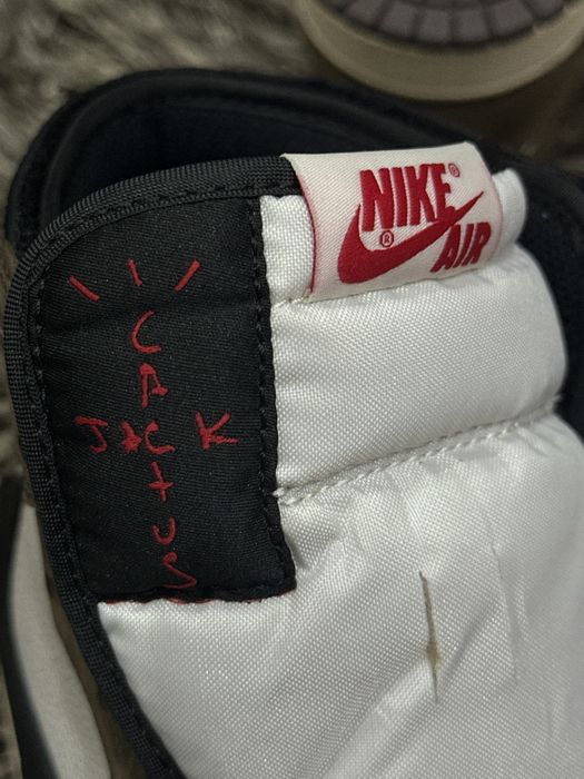 Jordan 1 High x Travis Scott Mocha