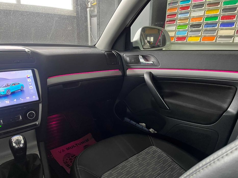 Lumini ambientale LED - SKODA