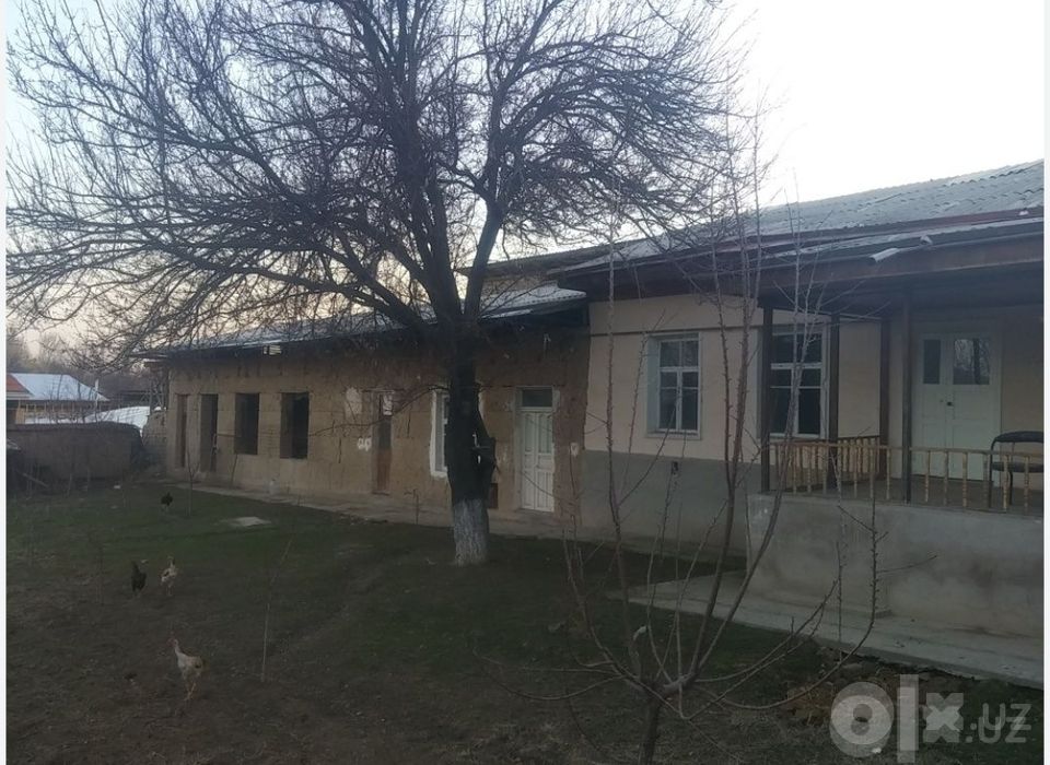 Xasanboy toshkent tumani  11 sotix 4 xona. 1.5km betonkadam