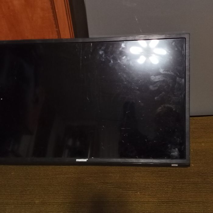 Телевизор на запчасти!