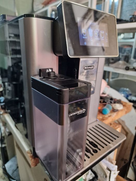 Delonghi primadonna Soul каферобот кафеавтомат еспресо кафемашина