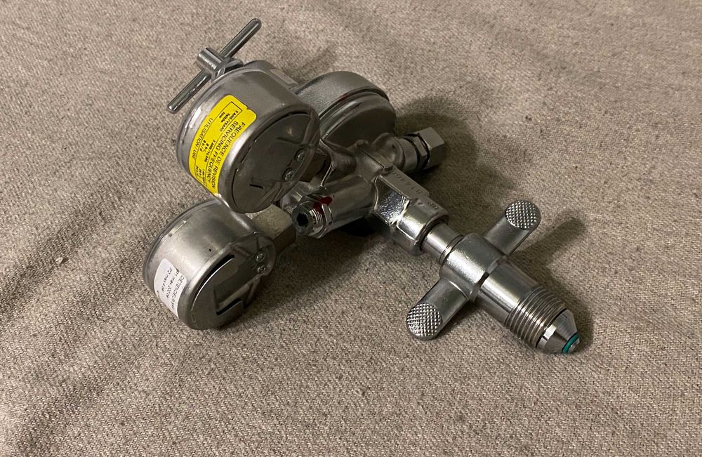 Regulator de Presiune Oxigen sau acetilena 300 bari HP - Profesional