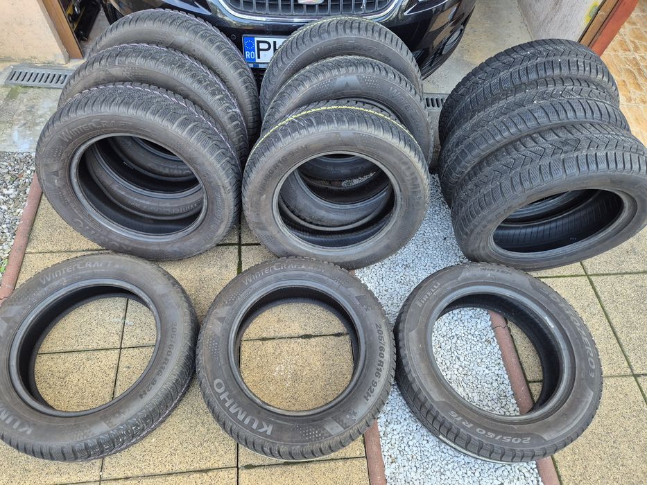 Vând cauciucuri 205/60/16 M+S 3 seturi complete imp Germania