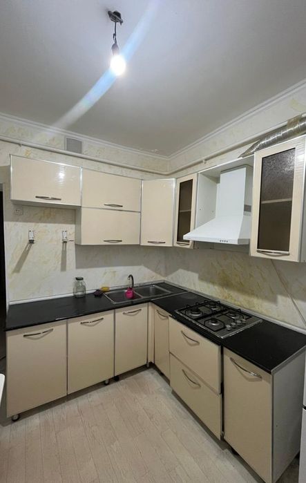 Б/у кухонный гарнитура