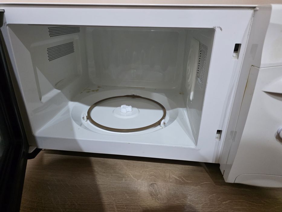 Микроволновая печь